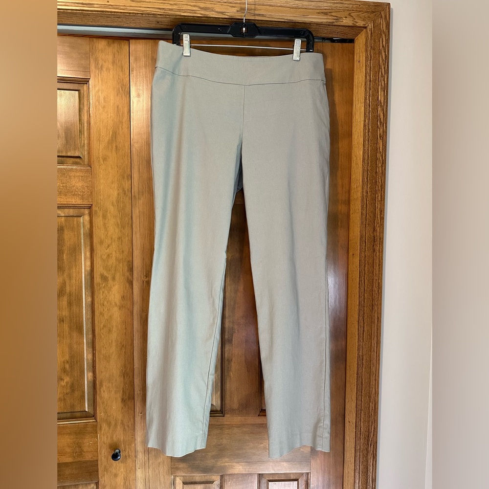 Nic + Zoe wonderstretch straight leg pants, stone color size 12